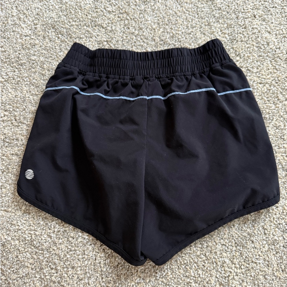 Black Zella lined Athletic Shorts, Girls XS (5/6)
